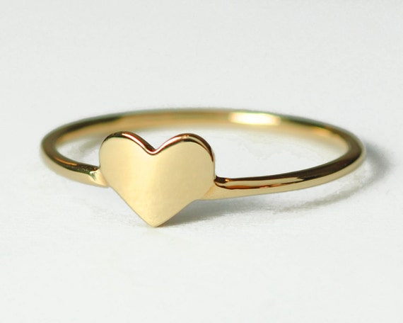 gold heartbeat ring