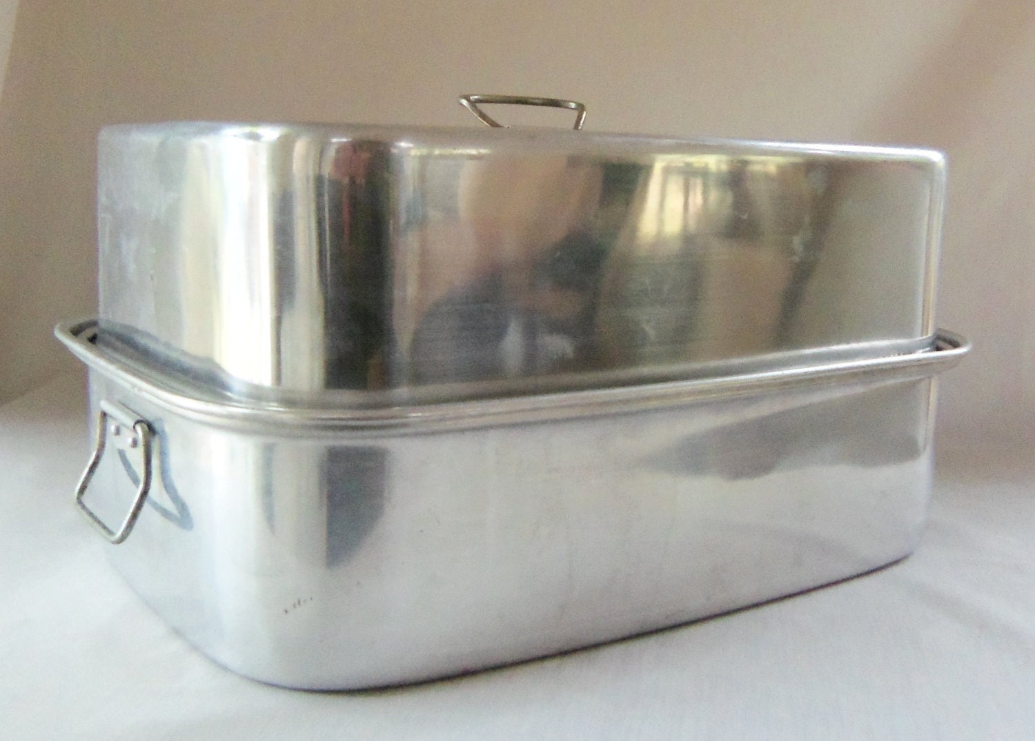 Vintage Mirro Aluminum Roaster with Lifter Extra by BeeHavenHome