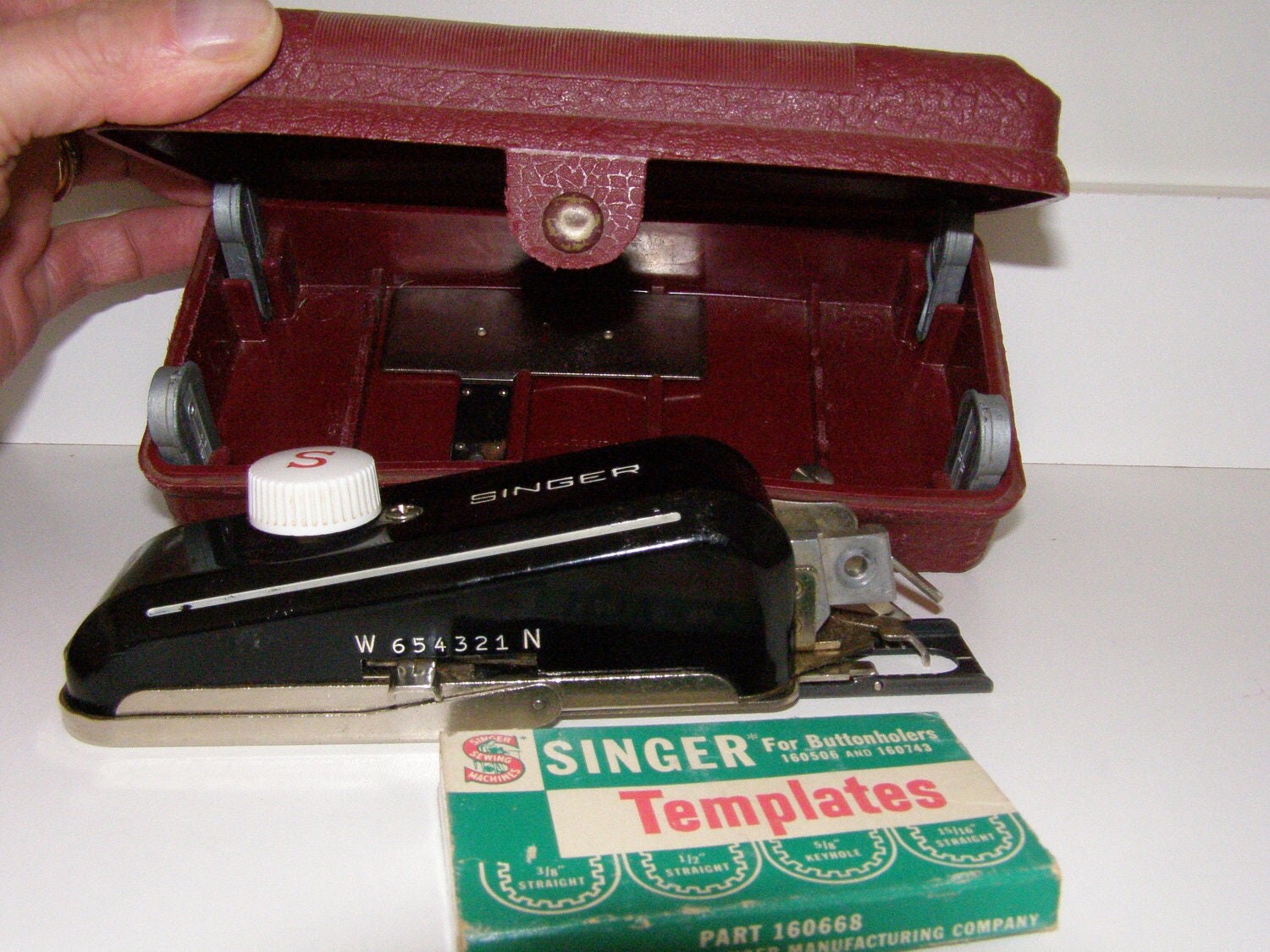 Vintage Singer sewing machine buttonholer W654321N in box with