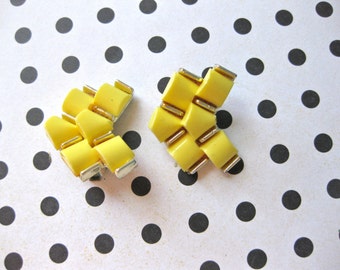 Yellow Earrings Clip on in Faux Goldtone setting Deco Look Fashion Jewellery Statement vintage