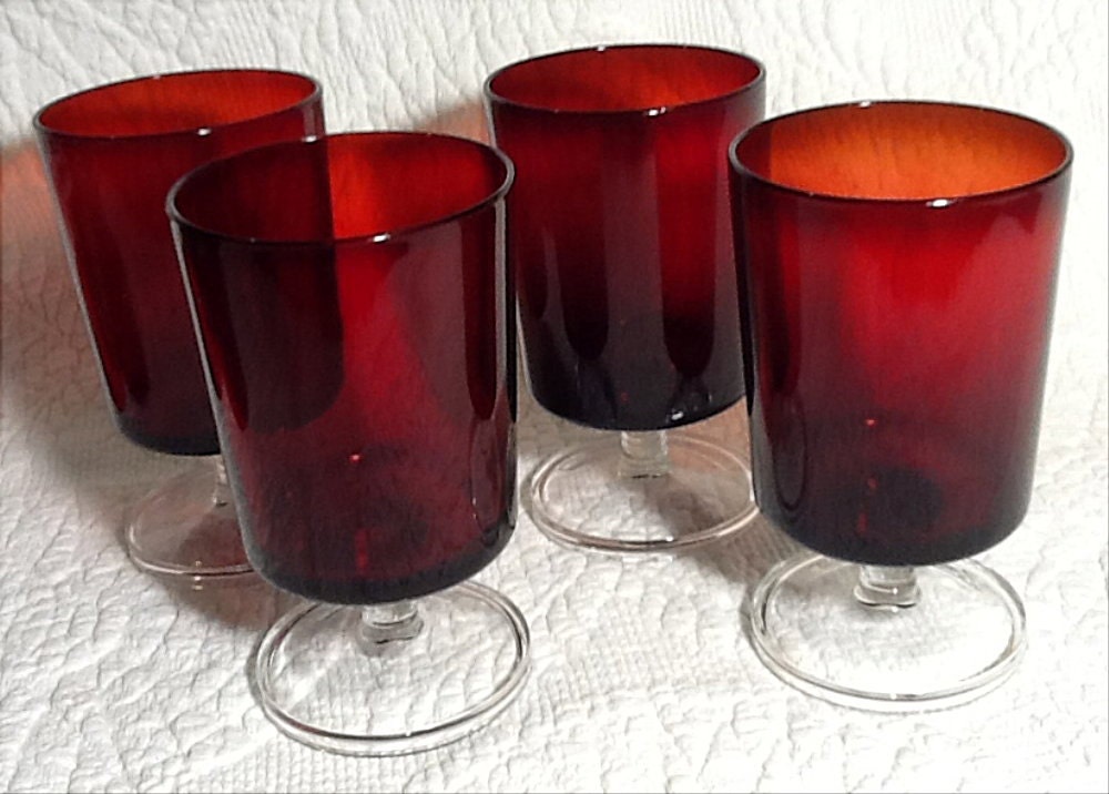 Ruby Glass Set of Four Stemmed Drinking Glasses by Luminarc