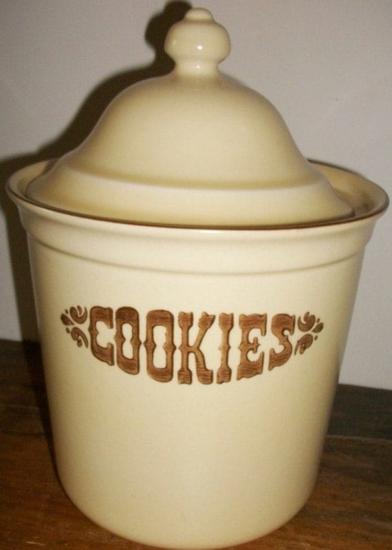 Pfaltzgraff Village Pattern Canister Cookie Jar by EatAtJos