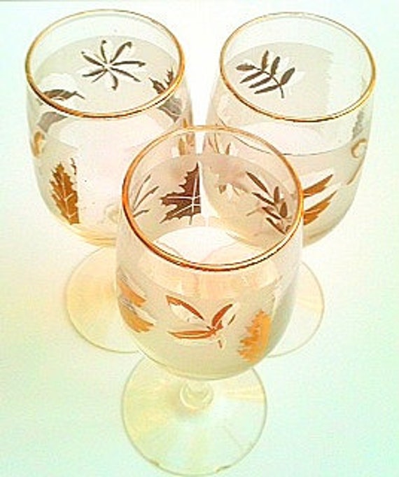 Vintage Libbey Wine Glasses Golden Foliage Gold Leaf Pattern