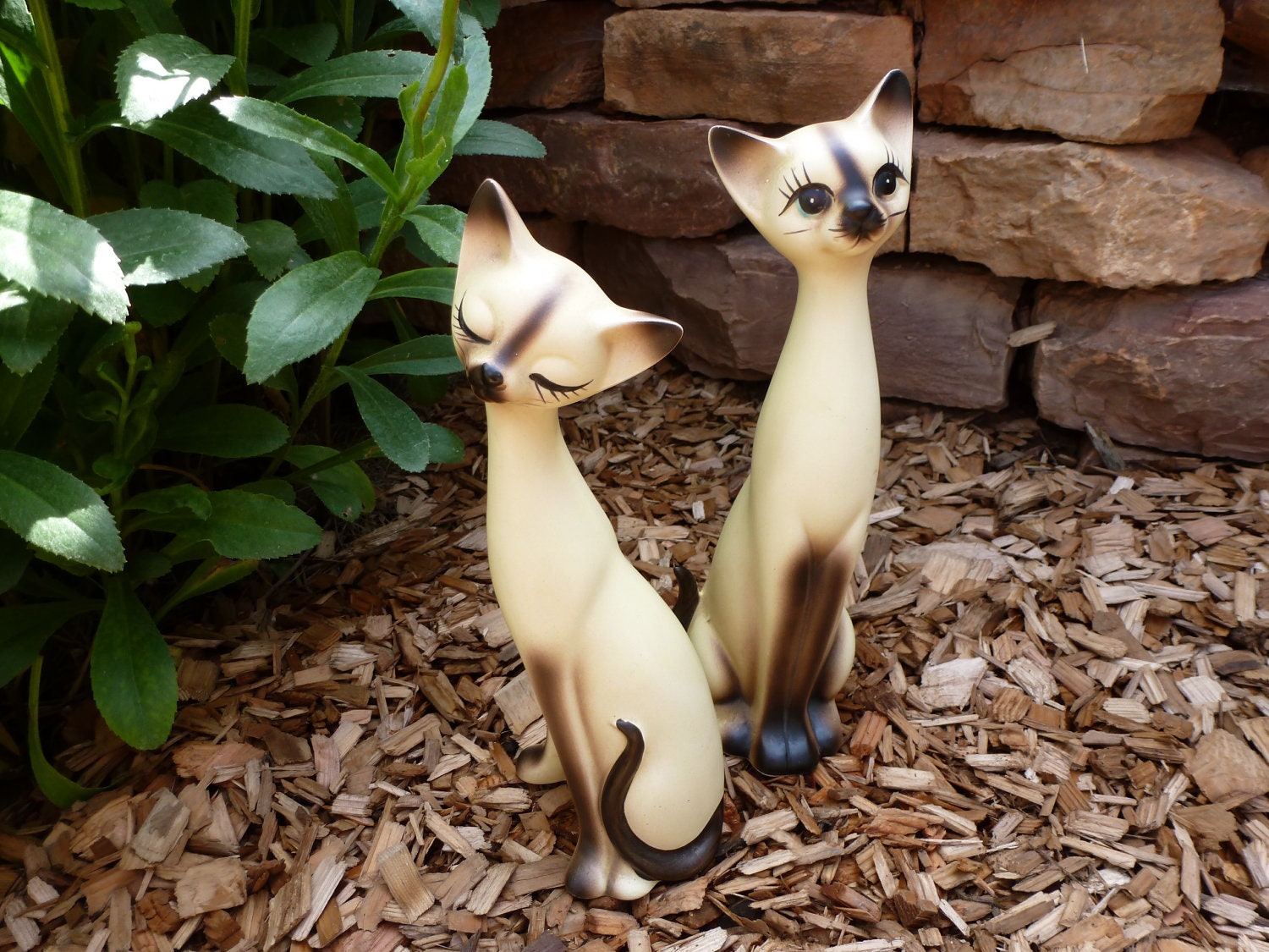 antique cat figurine