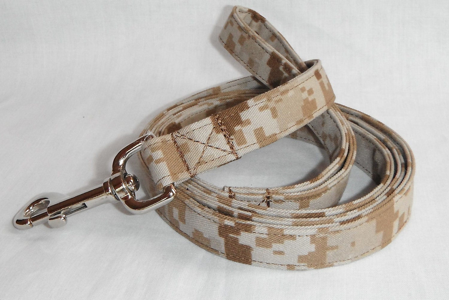 US Marine Corps Camo Dog Leash Available by chiwawagearharnesses