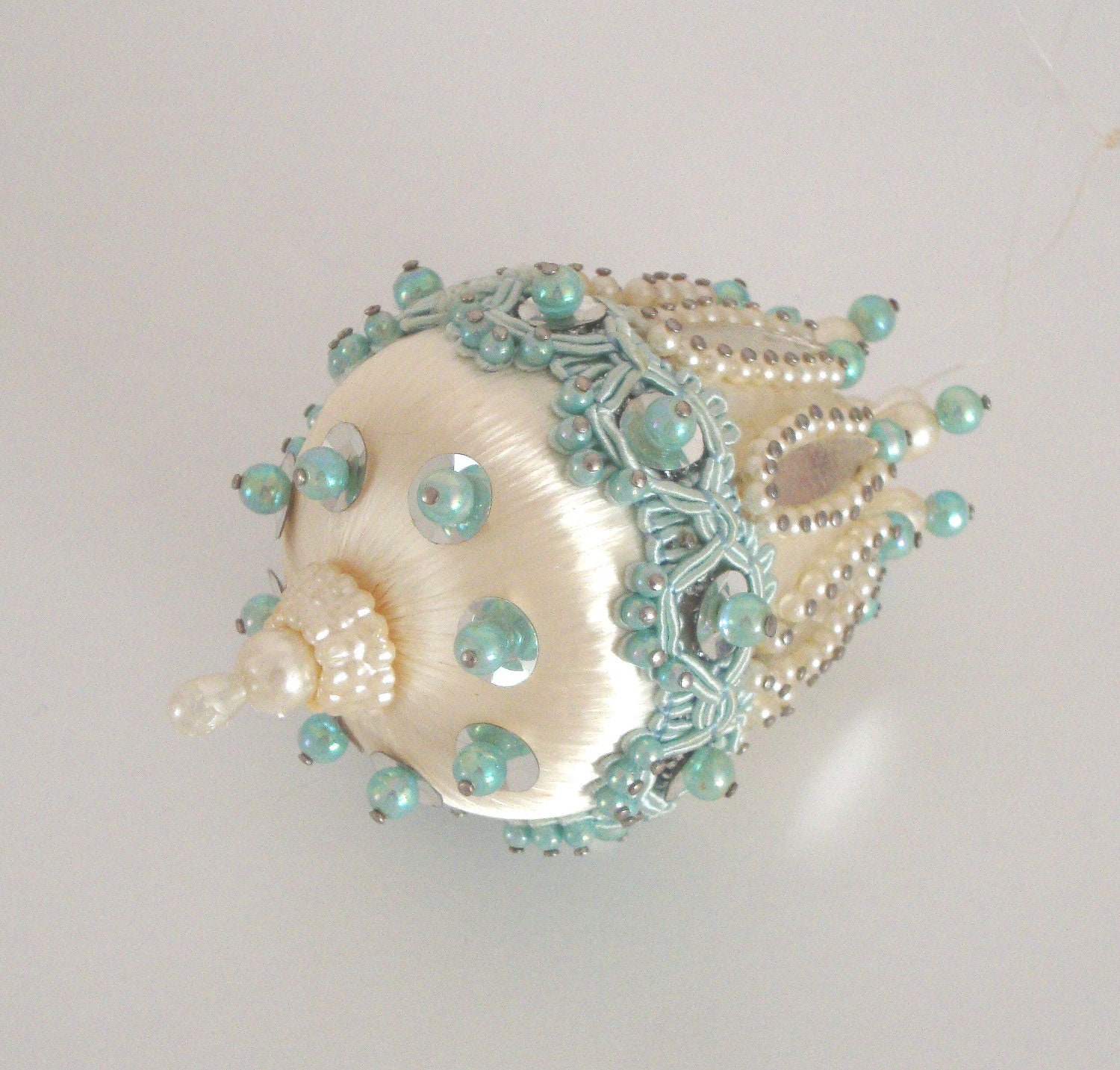 vintage beaded ornament christmas blue pearls by iwantvintage vintage beaded ornament christmas blue pearls by iwantvintage