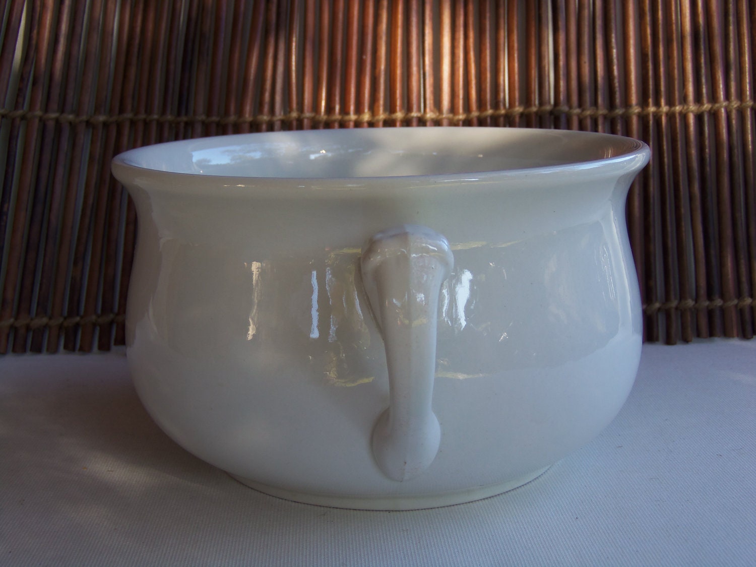 Antique Ironstone Chamber Pot J & G Meakin Sol Collection