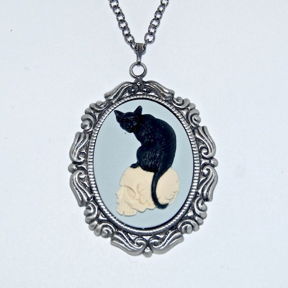 Sabrina Necklace by KimenyCricket on Etsy