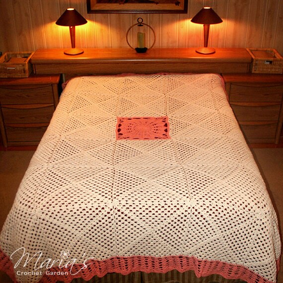 Items similar to Custom Crocheted Bedspread / King Queen Size Quilt / Bedroom Decor / Afghan
