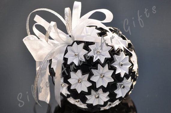 ball. Christmas &  origami ornament decoration kusudama origami Black white  Origami kusudama  paper