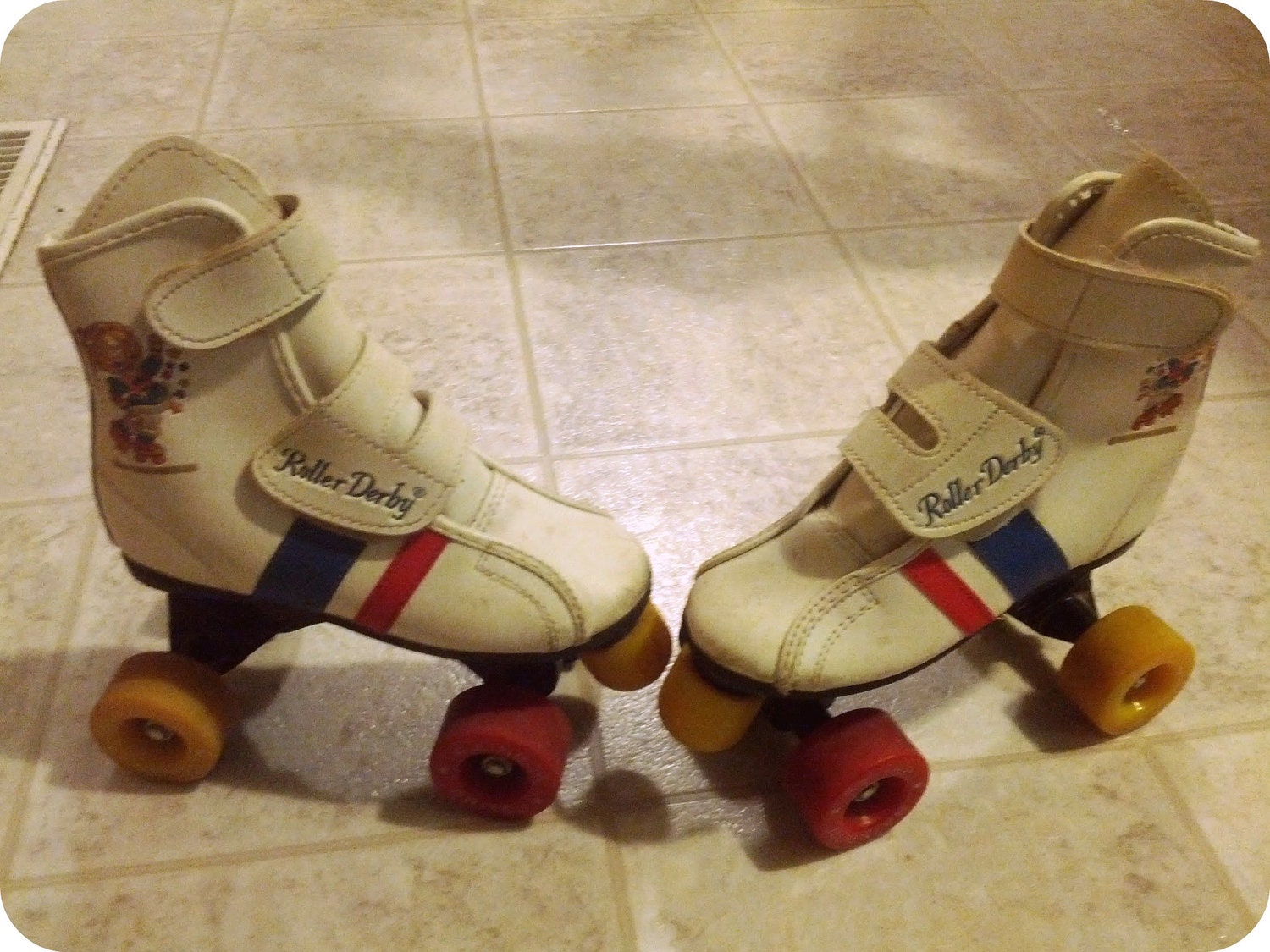 Rainbow Brite Roller Derby Skates Size 10 by TheNerdCottage