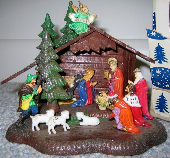 Vintage Shiny Brite Plastic Nativity Still In The Box AWESOME