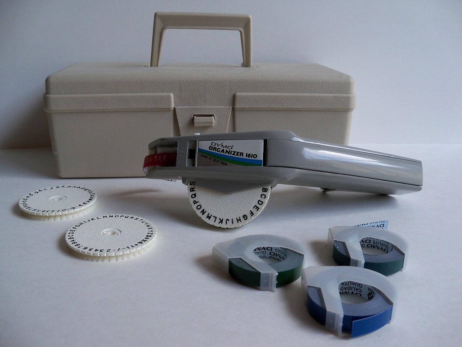 Vintage Dymo Organizer 1610 label maker / embosser with