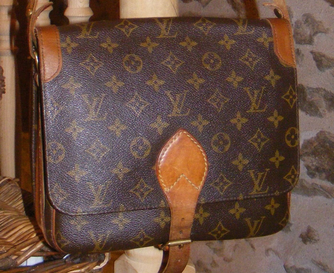 Sac cartouchière Louis Vuitton vintage années 80 par lauliette