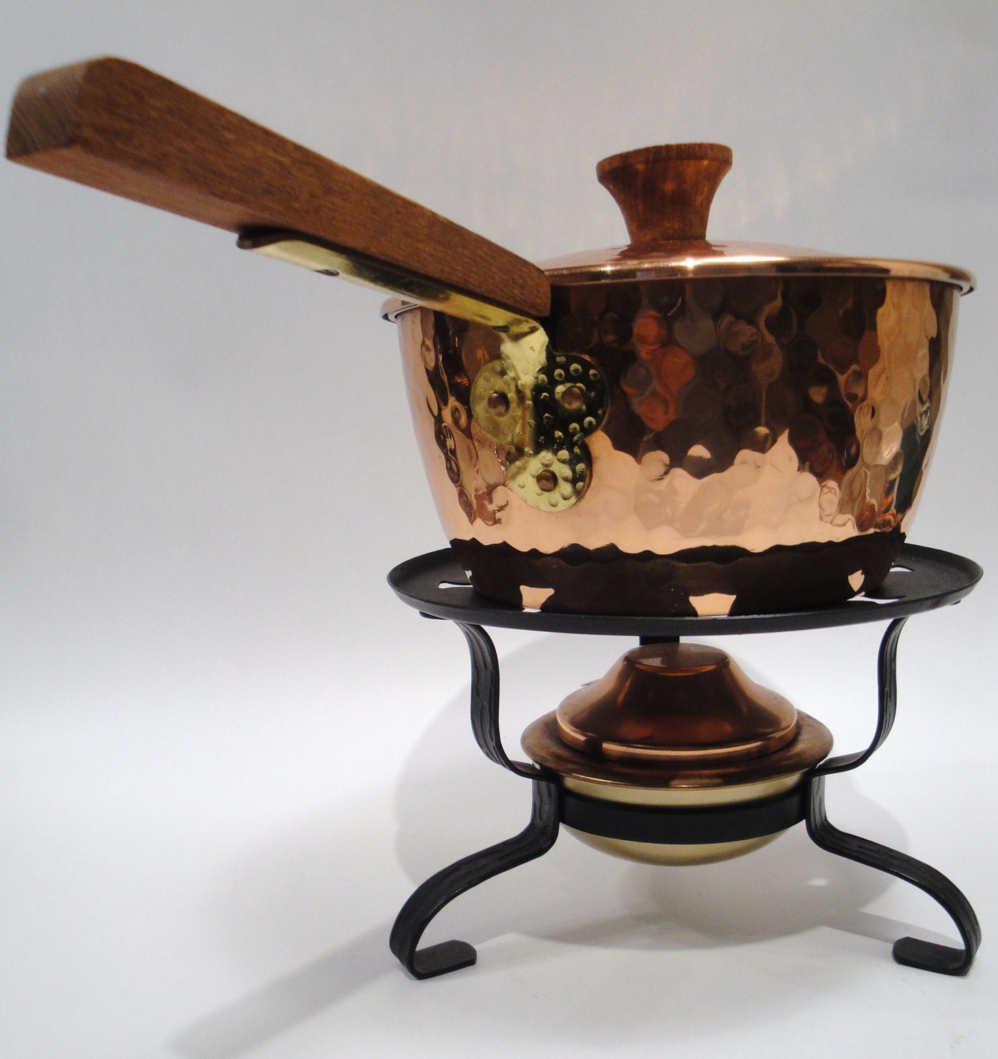 Vintage Hammered Copper Fondue Pot with Teak by Lifeinmommatone