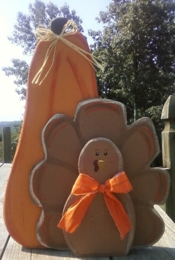 Wood Turkey with Pumpkin