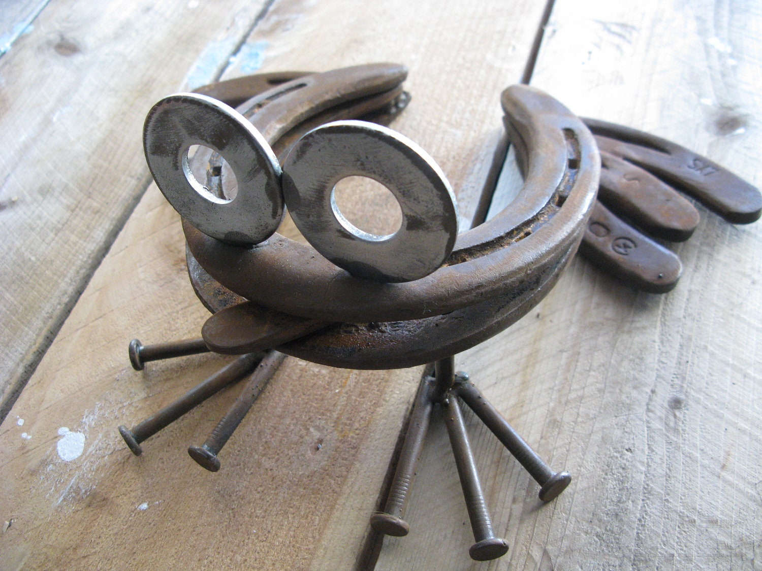 Horseshoe Frog by willcapps on Etsy