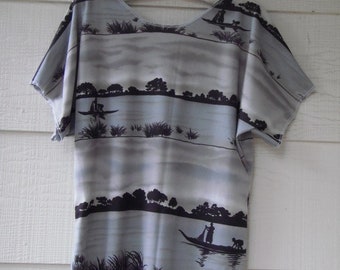 SALE Retro Print Batwing Shirt/ Funky T-Shirt Womens Tops Poly Stretch Knit Blouse