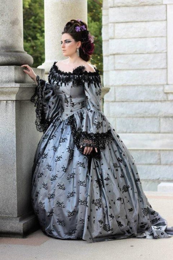 Items similar to Valentina Gothic Romantic Off Shoulder Fantasy Gothic ...