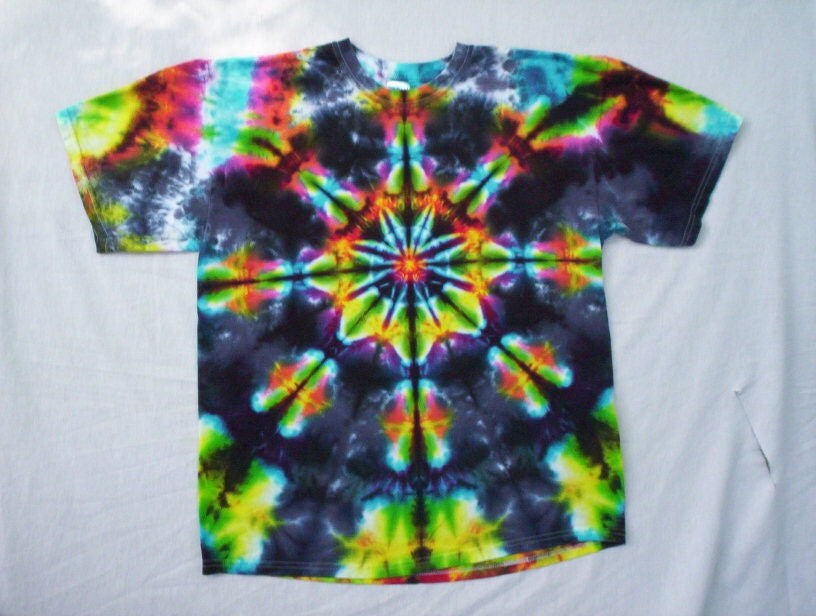 Kaleidoscope Tie Dye Shirt Size 2X by tiedyetodd on Etsy