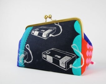Cosmetic pouch - Retro cameras on navy blue - metal frame clutch bag