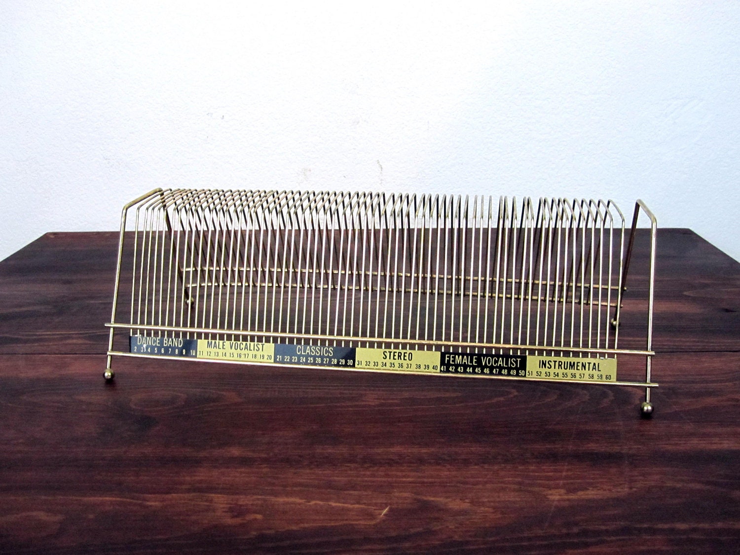 Vintage Wire Brass Finish 60 Record Holder / Retro Vinyl