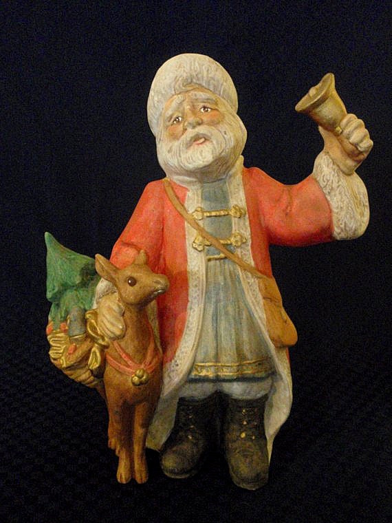 santa around the world figurines