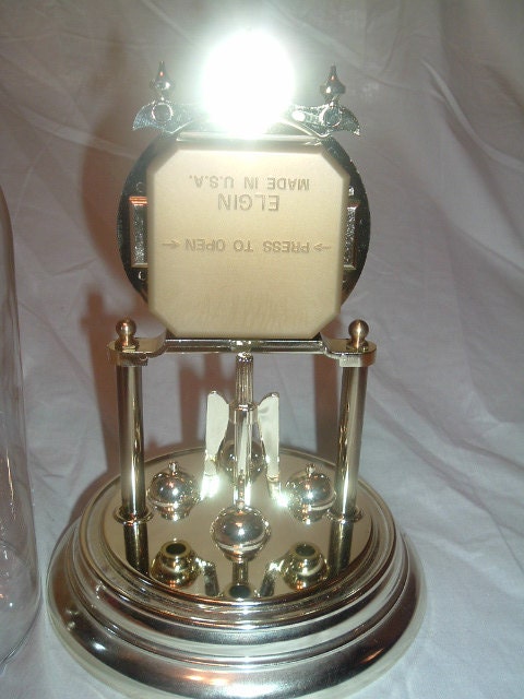 Vintage Elgin anniversary clock made in usa