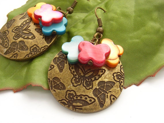 Butterfly disc charm earrings bronze shell by BlueForestJewellery
