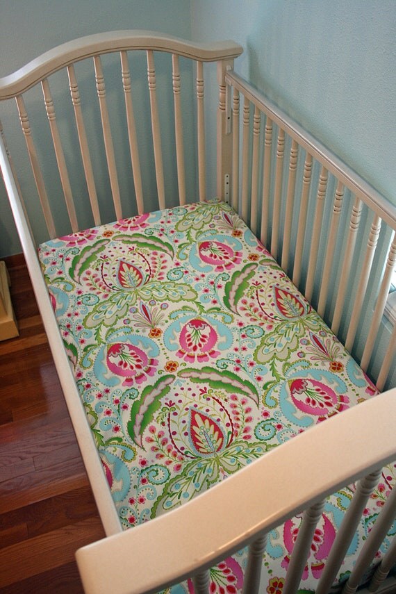 Items similar to Crib sheet in Kumari Garden fabric on Etsy