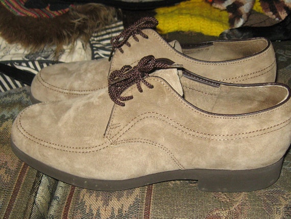 vintage suede leather mens Hush Puppies oxfords shoes