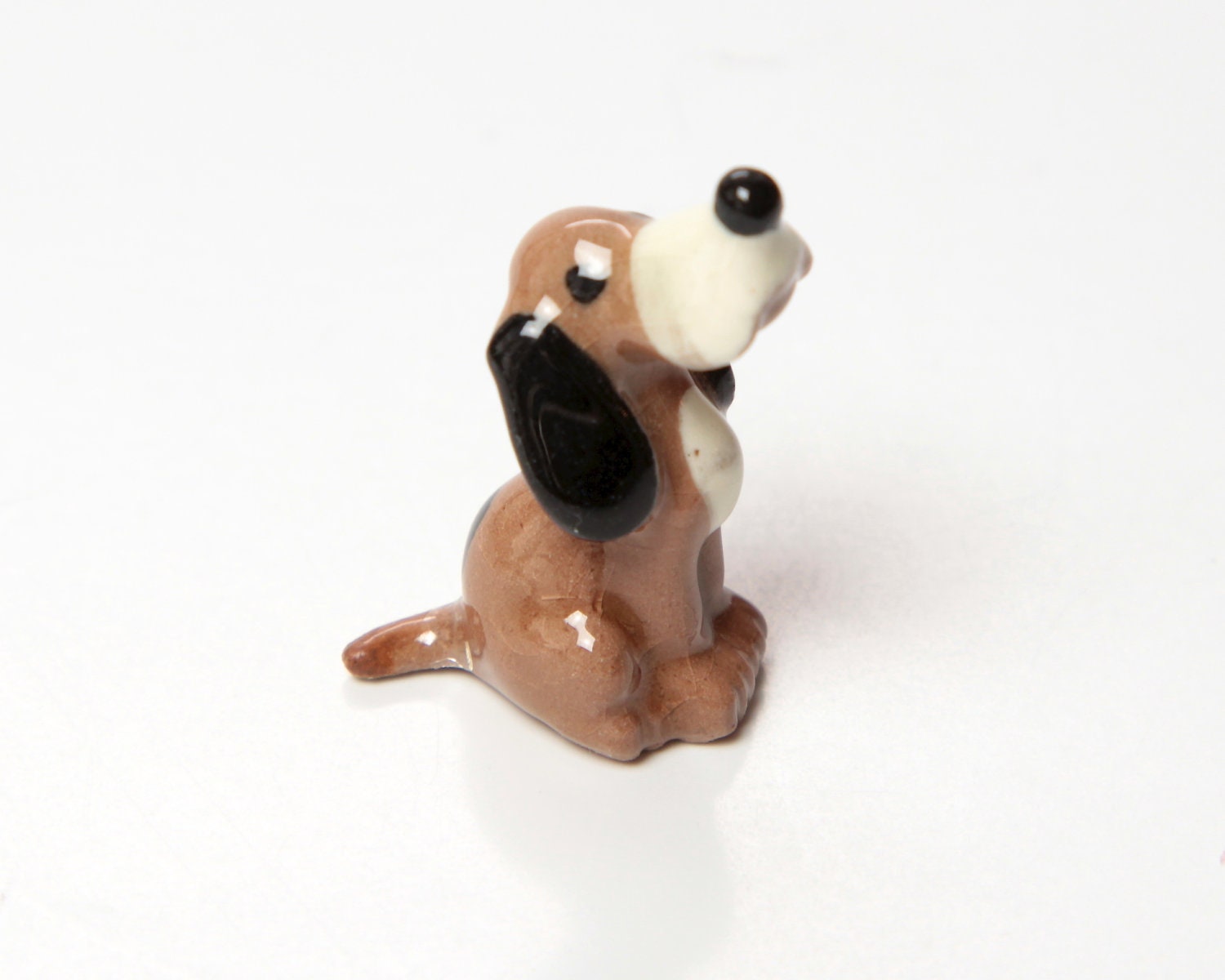Items similar to Hagen Renaker Hound Dog Tri Color Figurine - 1960s ...