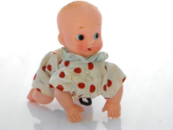 Crawling Baby Doll Great Vintage toy Baby Doll Wind Up ...