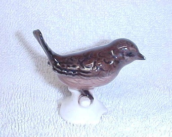 Vintage Goebel Wren Bird Figurine Made In Germany Ceramic Circe 1970's