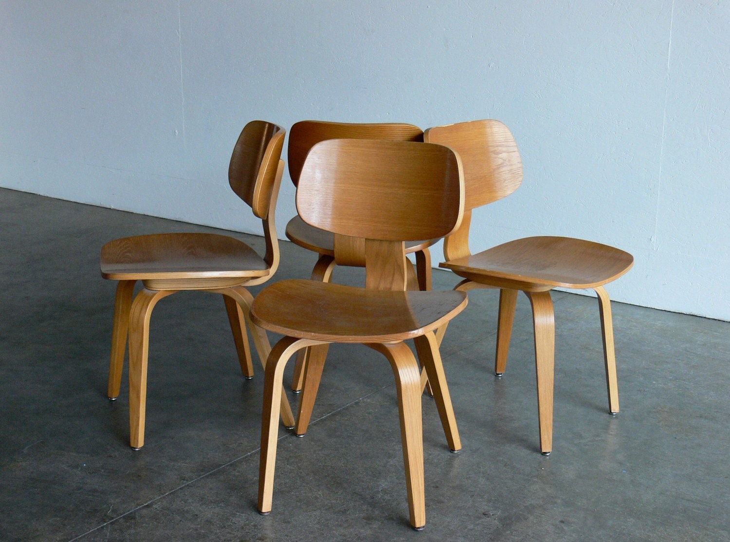 Vintage Mid Century Modern Thonet Plywood Chair Set of 4