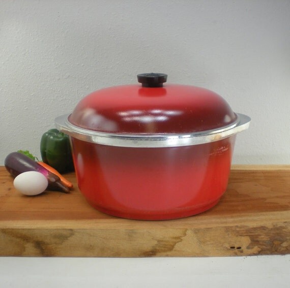 Club Aluminum Red 8 Quart Dutch Oven Pot with Lid by oldetymestore