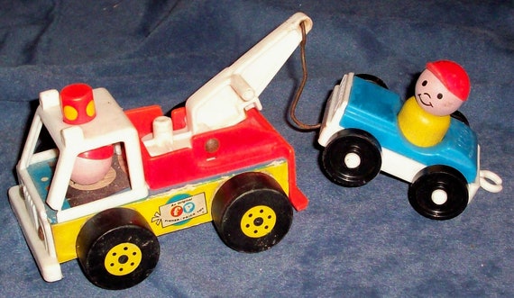 How To Figure Car Payment >> Fisher-Price Toy 718 Little People Tow Truck and Car with LP How To Figure Car Payment >> Fisher-Price Toy 718 Little People Tow Truck and Car with LP