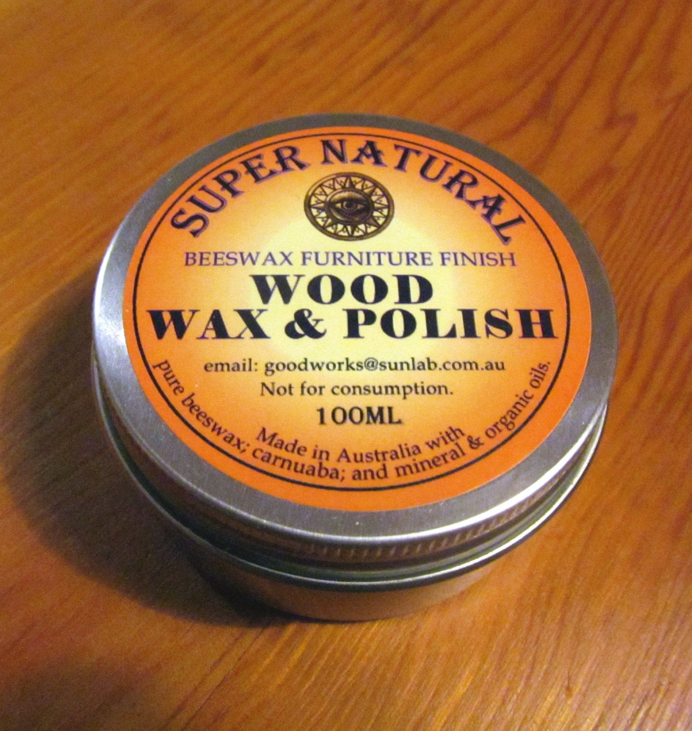 FURNITURE WAX POLISH with Beeswax and carnuaba. Timber wood