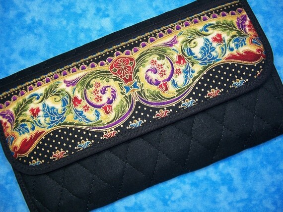 quilted wristlet wallet