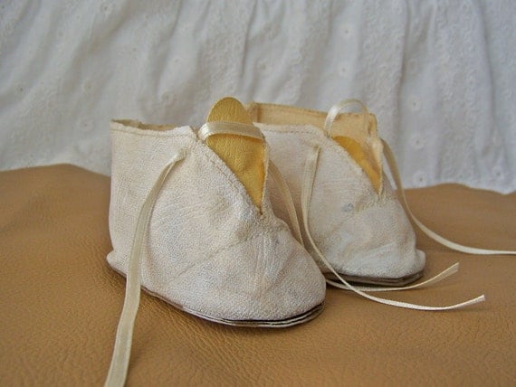 Antique Oilcloth Doll Shoes