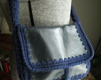 Walborg Knit Crossbody Purse Handbag Navy Blue Made in Italy