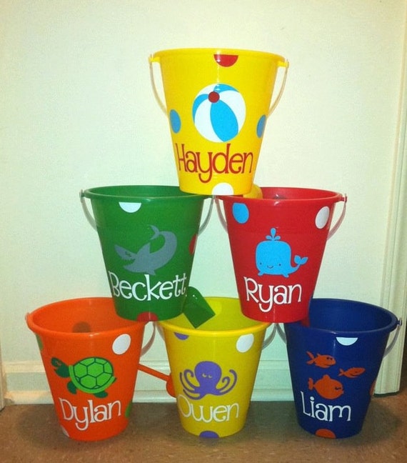 Items similar to Personalized Sand Bucket, Sand Pail Great Party