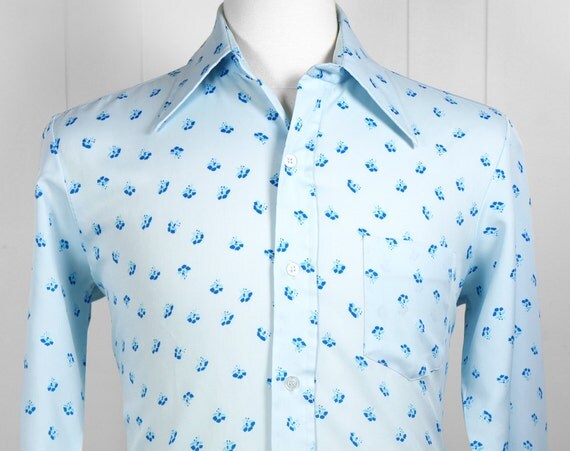 light blue mens button up shirt