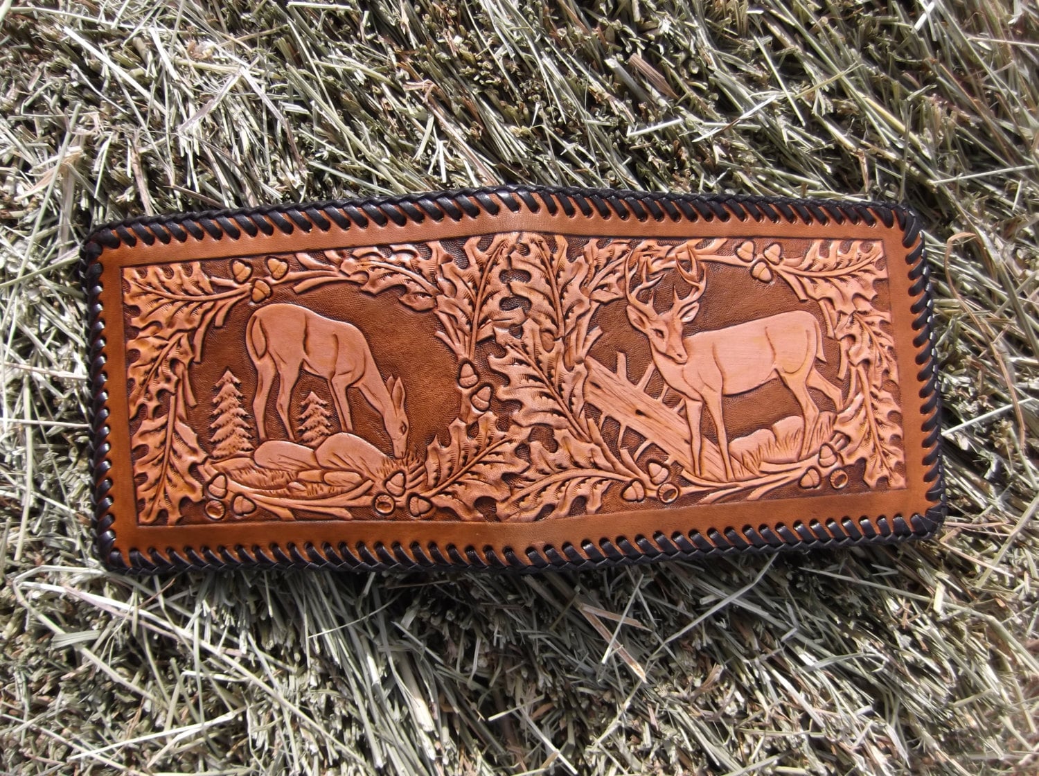 Mens Leather Wallet With Deer Scenes