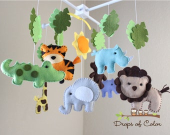 Safari Baby Mobile, Animals Baby Crib Mobile, Neutral Girl Boy Nursery Jungle Mobile, Palm Leaves, Elephant, Giraffe, Monkey Handmade Felt