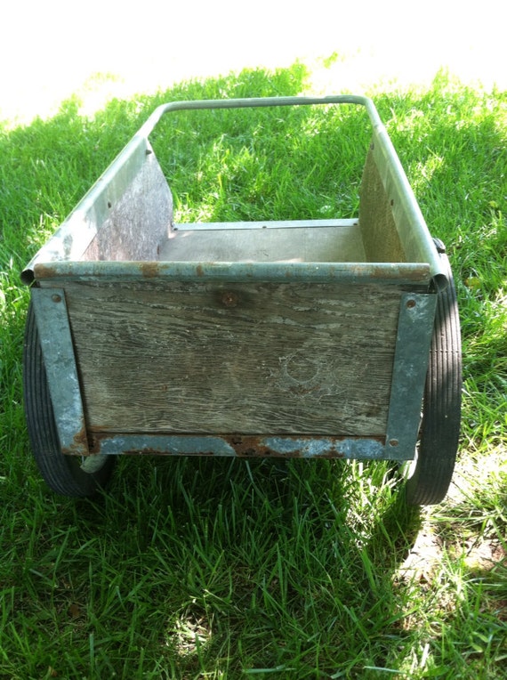 Vintage garden cart wagon