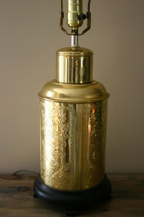 Vintage Brass Asian Chinoiserie Lamp