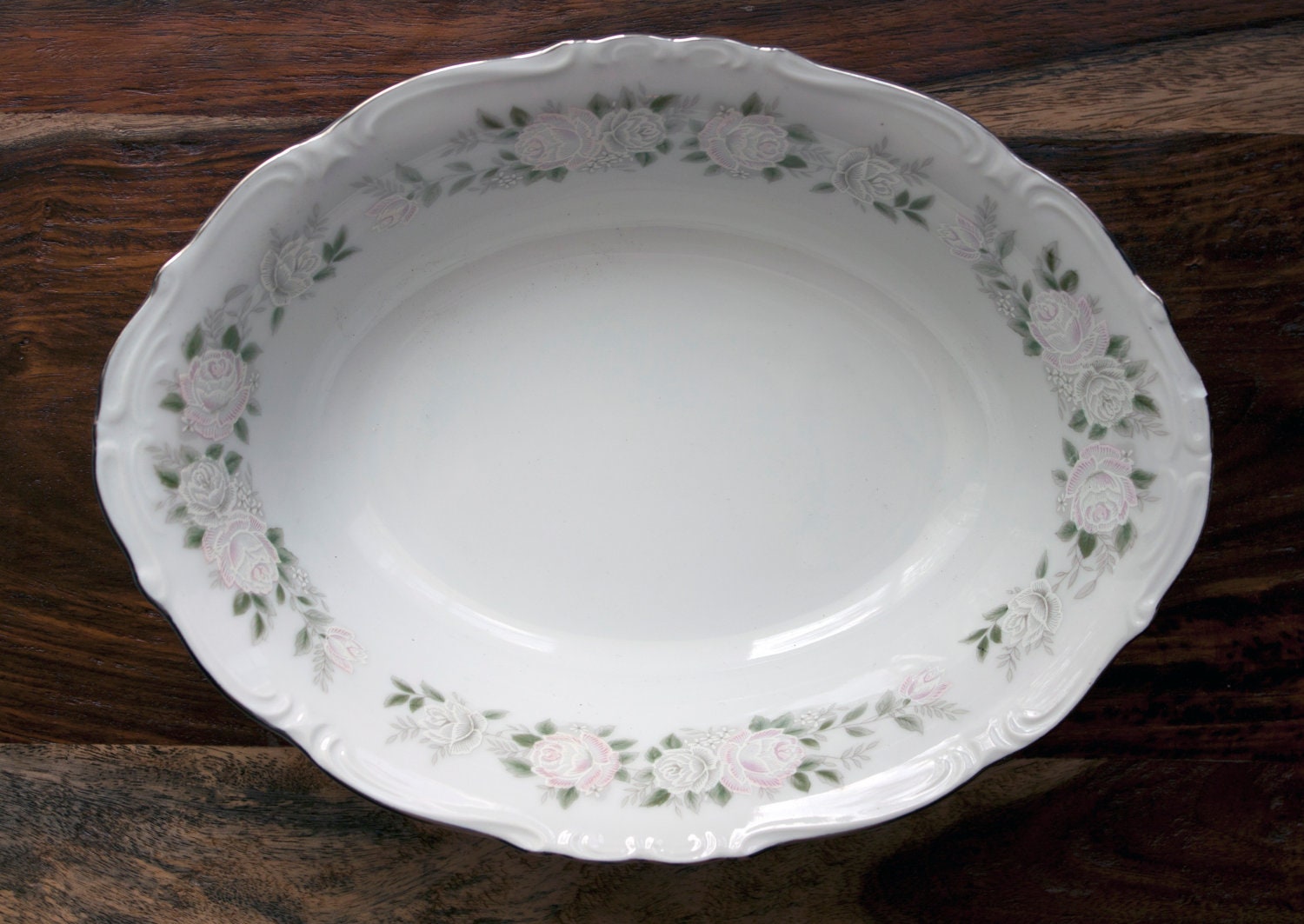 Sheffield Classic 501 Vintage Fine China Set of 40 Pieces