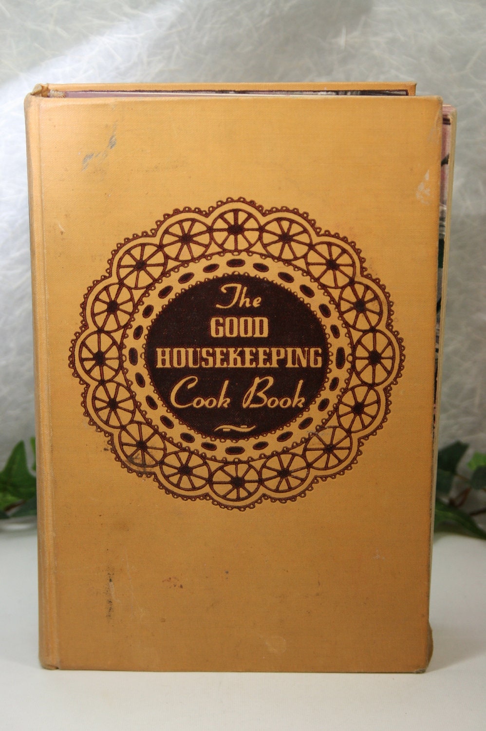 Vintage The Good Housekeeping Cook Book Circa 1940s