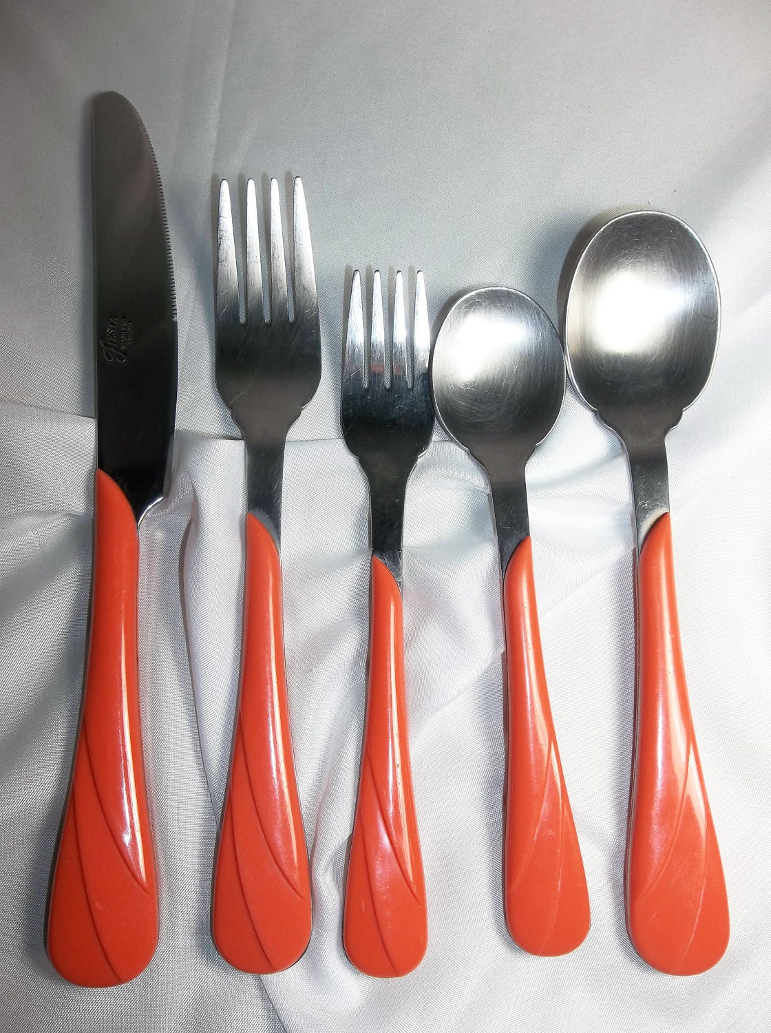 5 Piece Fiesta Flatware in Persimmon Discontinued